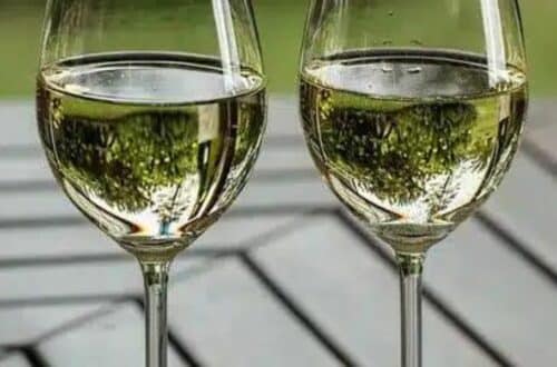 Is Riesling German or Austrian? - two glasses if white wines