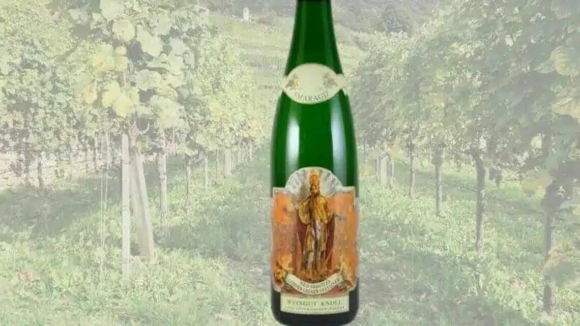 Understanding Grüner Veltliner Labels From Wachau - picture of a bottle of white wine